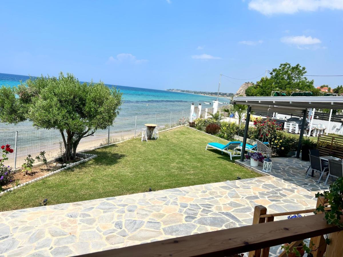 Beachfront Villa Athina Vergia Esterno foto